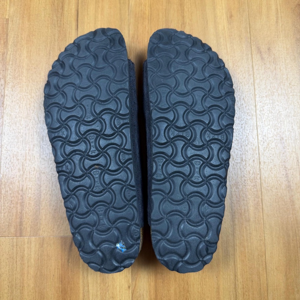 Birkenstock Arizona Black Suede Two Strap Slide Sandals Womens 38 L7 M5 - Picture 5 of 9